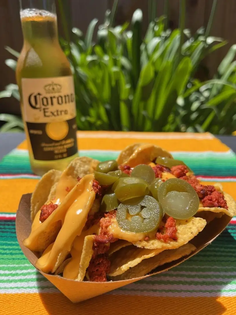 an image of nachos